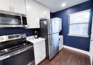 Sunny by the Sea-Edgewater Villa 608-Ground Floor-Free Beach Tram-Freshly Renovated-Fun in the sun!