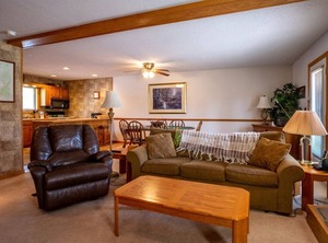 Deerfield Village | Davis