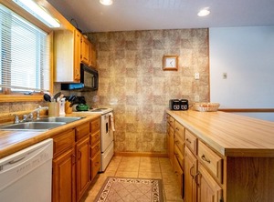 Deerfield Village | Davis