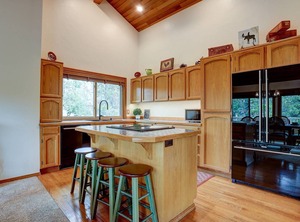 Shagbark | Sunriver
