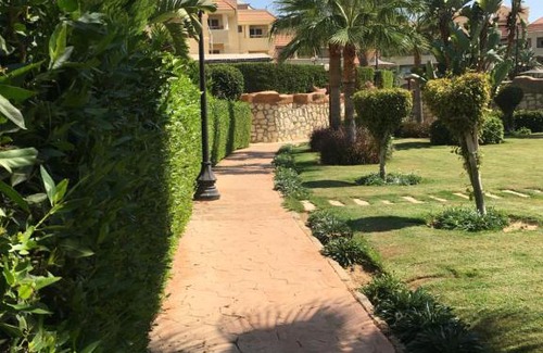 Al-Hammam Ski Chalet | شاليه مرمر بيتش3