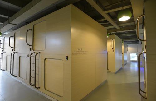 Huaqiang North Hostel | 深圳栖游青年旅馆Shenzhen Xi You Hostel