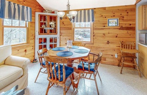 South Chatham House | 102 m² House ∙ 2 bedrooms ∙ 5 guests