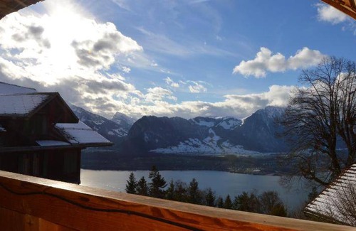 Goldiwil Apartment | 125 m² Apartment ∙ 3 bedrooms ∙ 7 guests
