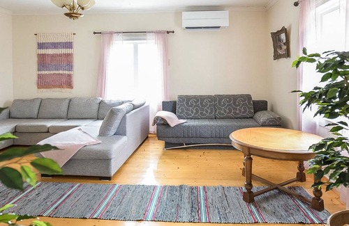 Maentsaelae House | 125 m² House ∙ 1 bedroom ∙ 8 guests