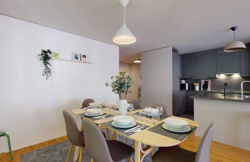 La Chaux-de-Fonds Apartment | 130 m² Apartment ∙ 3 bedrooms ∙ 6 guests