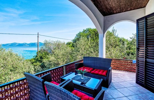 Komoseva Other | 140 m² Accommodation ∙ 4 bedrooms ∙ 8 guests