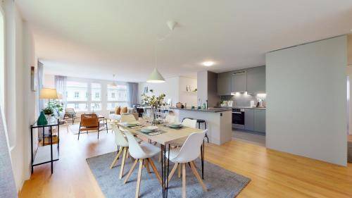 La Chaux-de-Fonds Apartment | 140 m² Apartment ∙ 3 bedrooms ∙ 6 guests