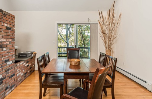 South Chatham House | 202 m² House ∙ 3 bedrooms ∙ 10 guests