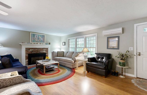 Barnstable House | 213 m² House ∙ 3 bedrooms ∙ 8 guests
