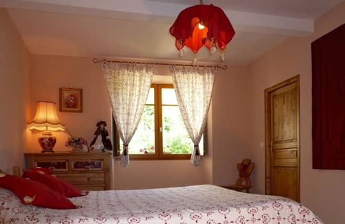 Saint-Martin-en-Vercors House | 250 m² House ∙ 6 bedrooms ∙ 12 guests