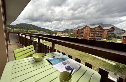 Saint-Etienne-en-Devoluy Apartment | 26 m² Studio flat ∙ 1 bedroom ∙ 4 guests