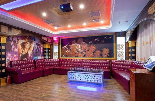 Pudong Hotel | 30 m² Hotel ∙ 4 guests