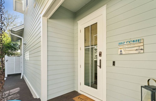 WaterSound West Beach House | 30A Beach House - Beach, Pool, Family Fav - 4 Bikes and Free Golf Daily Incl