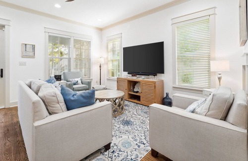 WaterSound West Beach House | 30A Beach House - Beach, Pool, Family Fav - 4 Bikes and Free Golf Daily Incl
