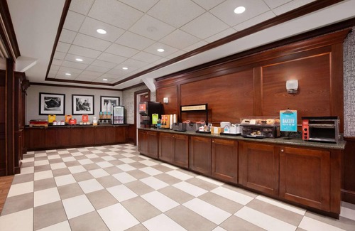 Farmingville Hotel | 375 m² Hotel ∙ 127 guests