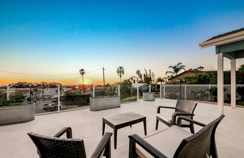 Olde Carlsbad House | 386 m² House ∙ 5 bedrooms ∙ 11 guests
