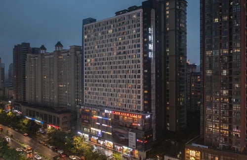Yanta Qu Hotel | 45 m² Hotel ∙ 4 guests