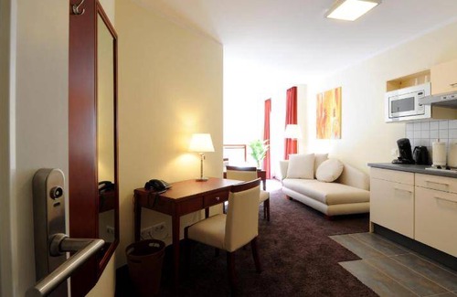 Mitte Apartment | 50 m² Serviced apartment ∙ 2 bedrooms ∙ 127 guests