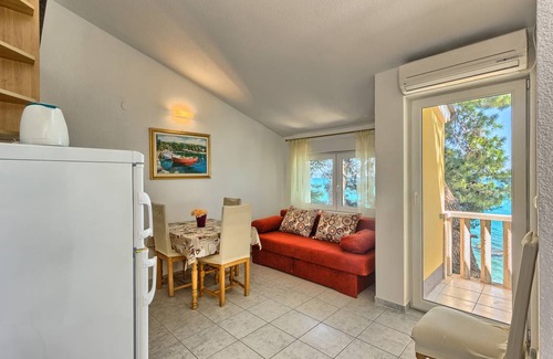 Kastel Stafilic Apartment | 52 m² Apartment ∙ 2 bedrooms ∙ 6 guests
