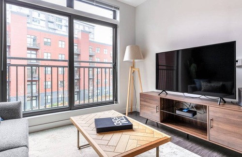 Assembly Square Apartment | 67 m² Apartment ∙ 1 bedroom ∙ 2 guests