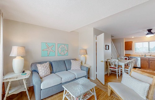 Caine Woods House | 67 m² House ∙ 2 bedrooms ∙ 6 guests