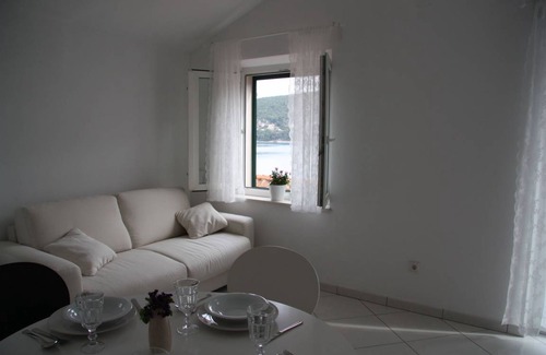 Pucisca Apartment | 70 m² Apartment ∙ 2 bedrooms ∙ 5 guests