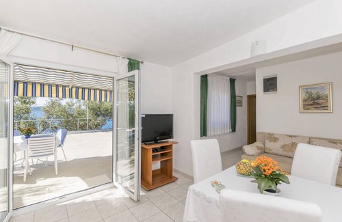 Okrug Donji Apartment | 70 m² Apartment ∙ 1 bedroom ∙ 4 guests