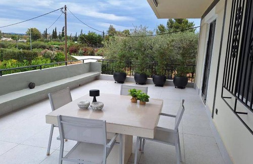 Bouzaiika House | 75 m² House ∙ 2 bedrooms ∙ 4 guests