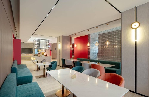 Gucheng Hotel | 80 m² Hotel ∙ 2 guests