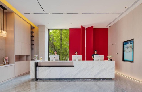 Gucheng Hotel | 80 m² Hotel ∙ 2 guests