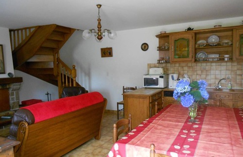 Baud House | 89 m² Gîte ∙ 4 bedrooms ∙ 6 guests