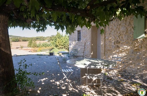 Condillac House | 93 m² Gîte ∙ 3 bedrooms ∙ 6 guests