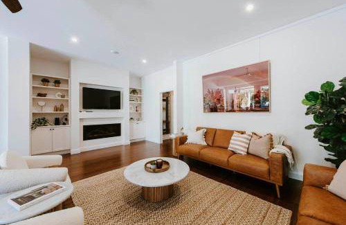 Central Mudgee House | 961 m² House ∙ 5 bedrooms ∙ 10 guests