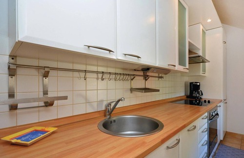 Hvar Old Town House | Amazing home in Hvar with kitchen