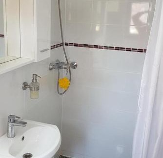 Splitska Apartment | Apartments with parking space Splitska, Brac - 17023