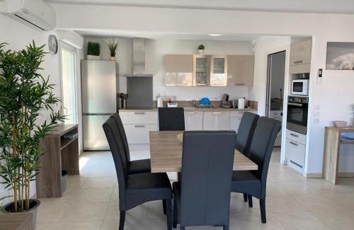 Sainte-Maxime Apartment | Appartement 3 chambres LE BAIA