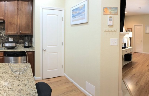 Northeast Virginia Beach House | Beach Home - 5 Minutes/2 Blocks Walk To Virginia Beach Oceanfront & Boardwalks.