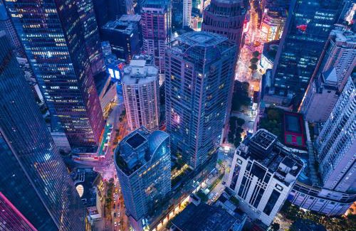 Yuzhong Hotel | Borui Starry Sky View Hotel (Chongqing Jiefangbei Pedestrian Street Hongyadong Branch)