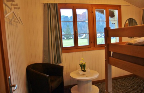 Innertkirchen Apartment | Chalet 9 (apartment on the upper floor)