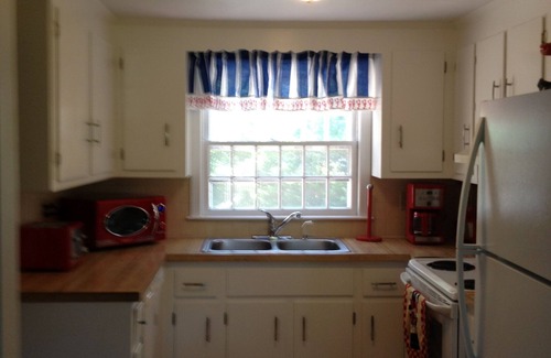 South Yarmouth House | Charming Cape in prestigous Gateway Isles, Free Kayaks, Bike,Dock, River, Beach