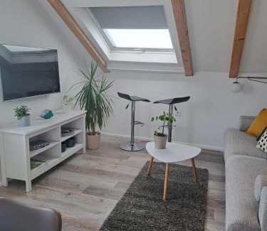 Split House | Guest House Kala
