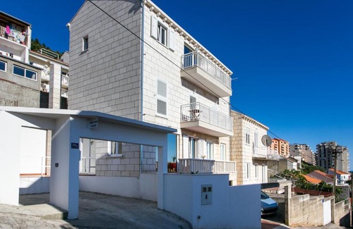 Gruz House | Guest House Letizia