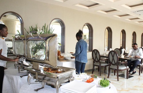 Brazzaville Hotel | Hotel Amaritsah