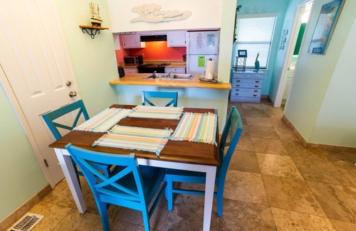 Cassine Village House | Just steps to the beaches of 30A