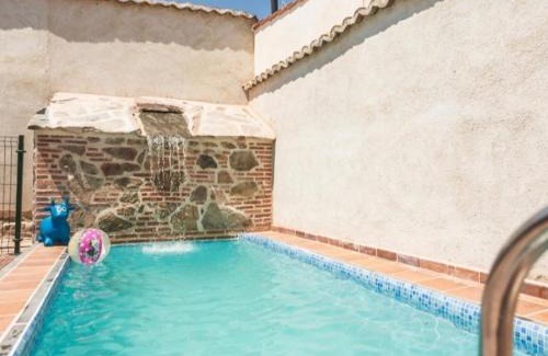 Nava de la Asuncion House | La Casa de los Dos Rubios