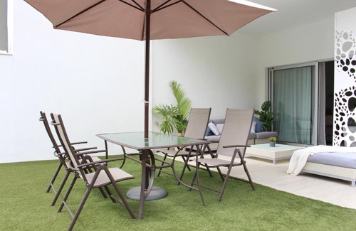 Costa Adeje Apartment | Ocean Garden Suite 03 con jardín privado