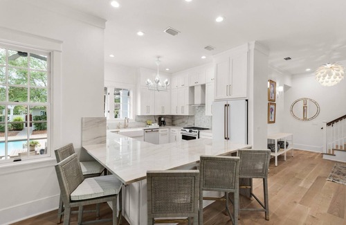 Rosemary Beach House | PRIVATE BEACH ACCESS-Stunning Remodel-Private Pool-4 Bikes