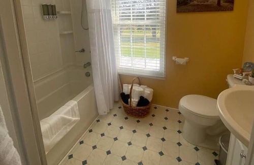 Bavon Resort | Private room ∙ 3 guests