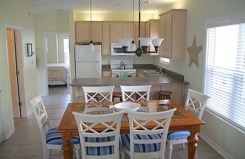 Santa Rosa Beach House | Starfish&Coffee, sleeps 10, extra living space, 2 king beds, + beach & kid gear